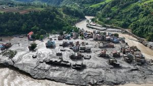 নেপালে নিহত বেড়ে ৫৪৭, নিখোঁজ ৫১৭ বিদেশী