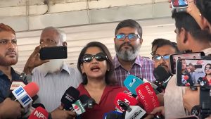 দেশে ফিরেই আওয়ামী লীগকে বাঁধনের বার্তা