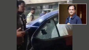 মগবাজারে আসিফ আকবরের গাড়িতে গুলি